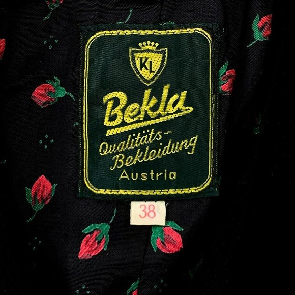 KL Bekla Austria Double Breasted Short Wool Jacket - Picture 3 of 4